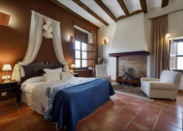Hospederia Virgen De La Fuente Hotel Peñarroya de Tastavins Kültér fotó